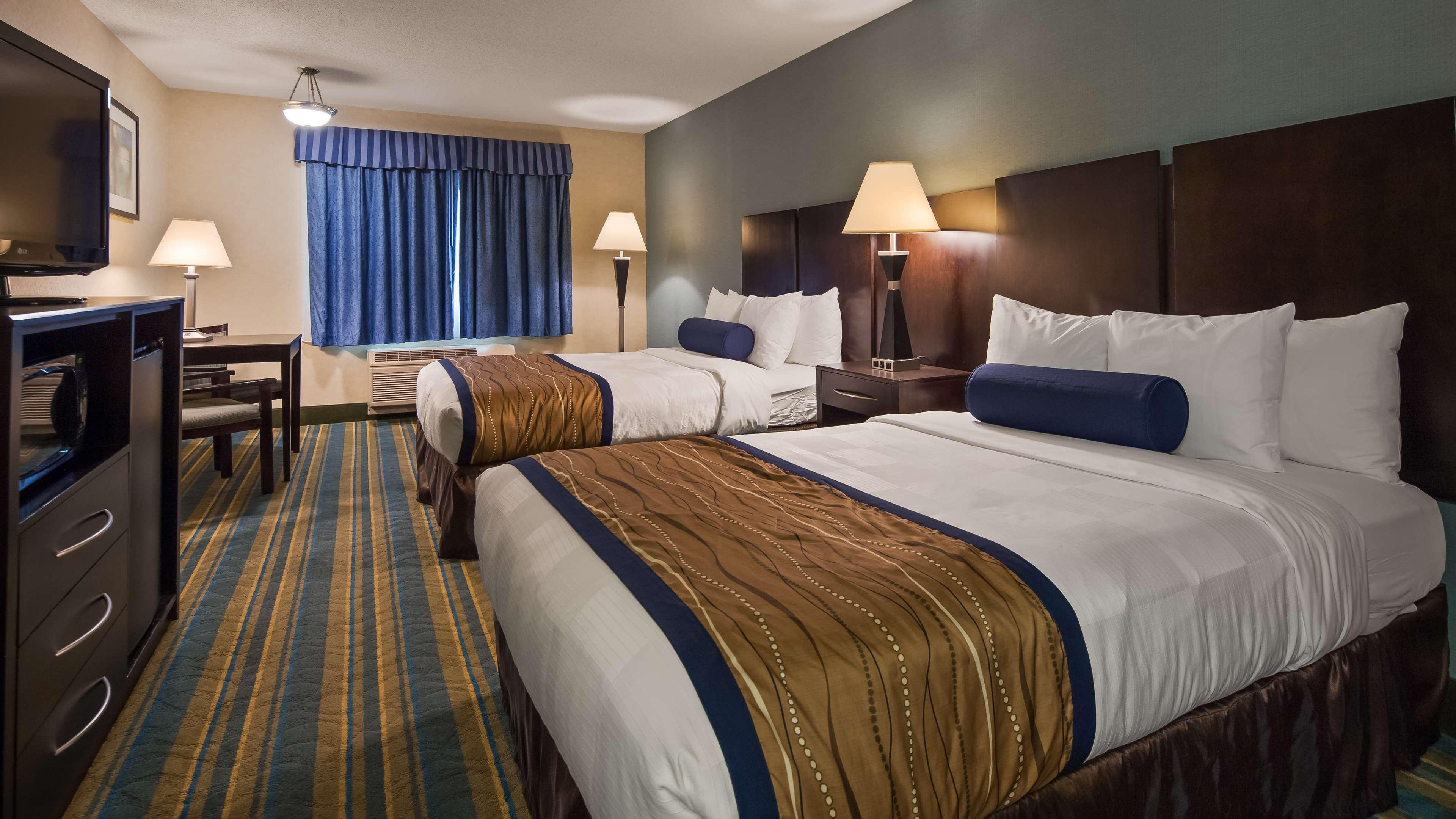 Best Western Plus Berkshire Hills Inn&Suites Pittsfield Exterior foto