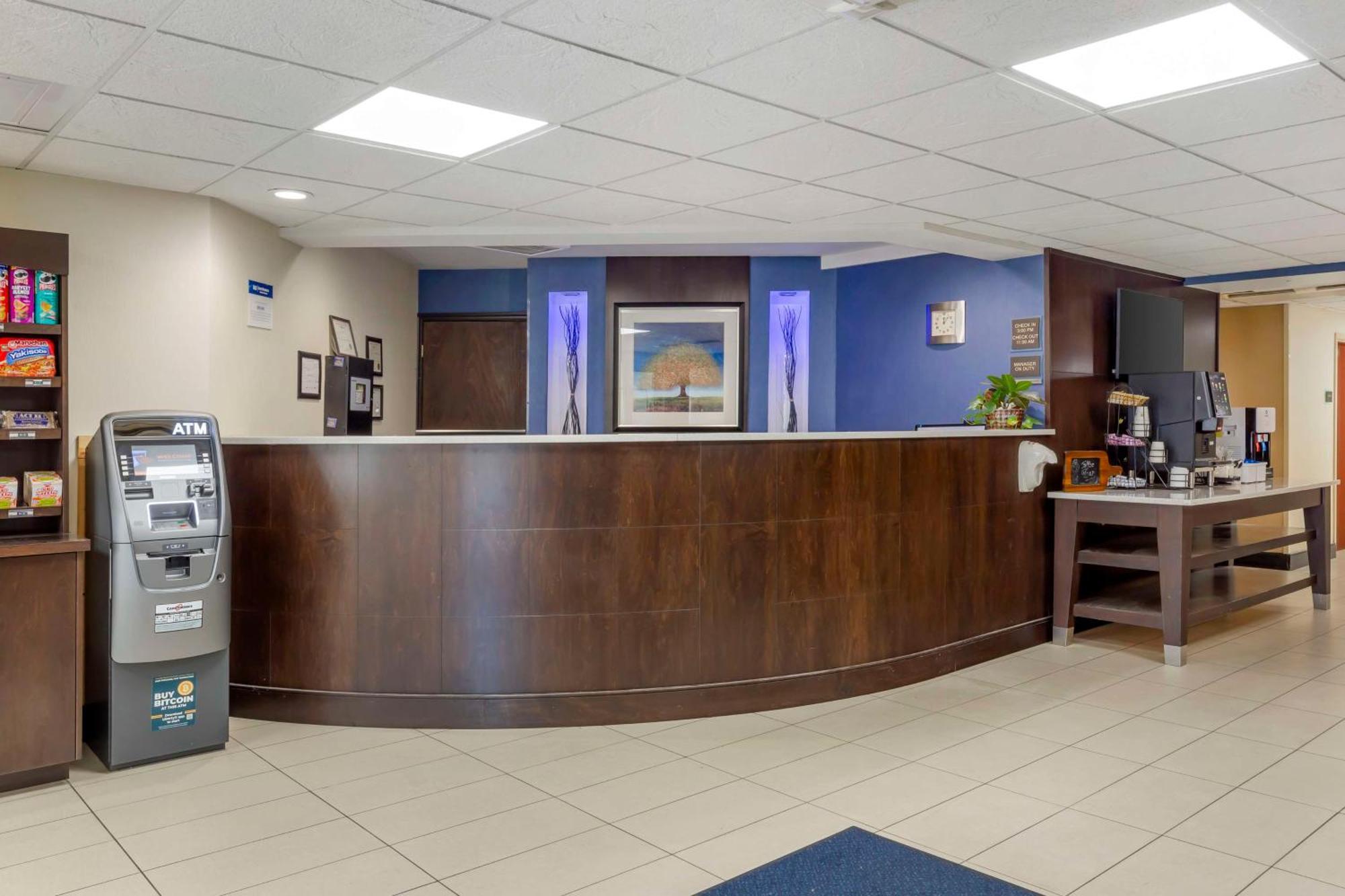 Best Western Plus Berkshire Hills Inn&Suites Pittsfield Exterior foto