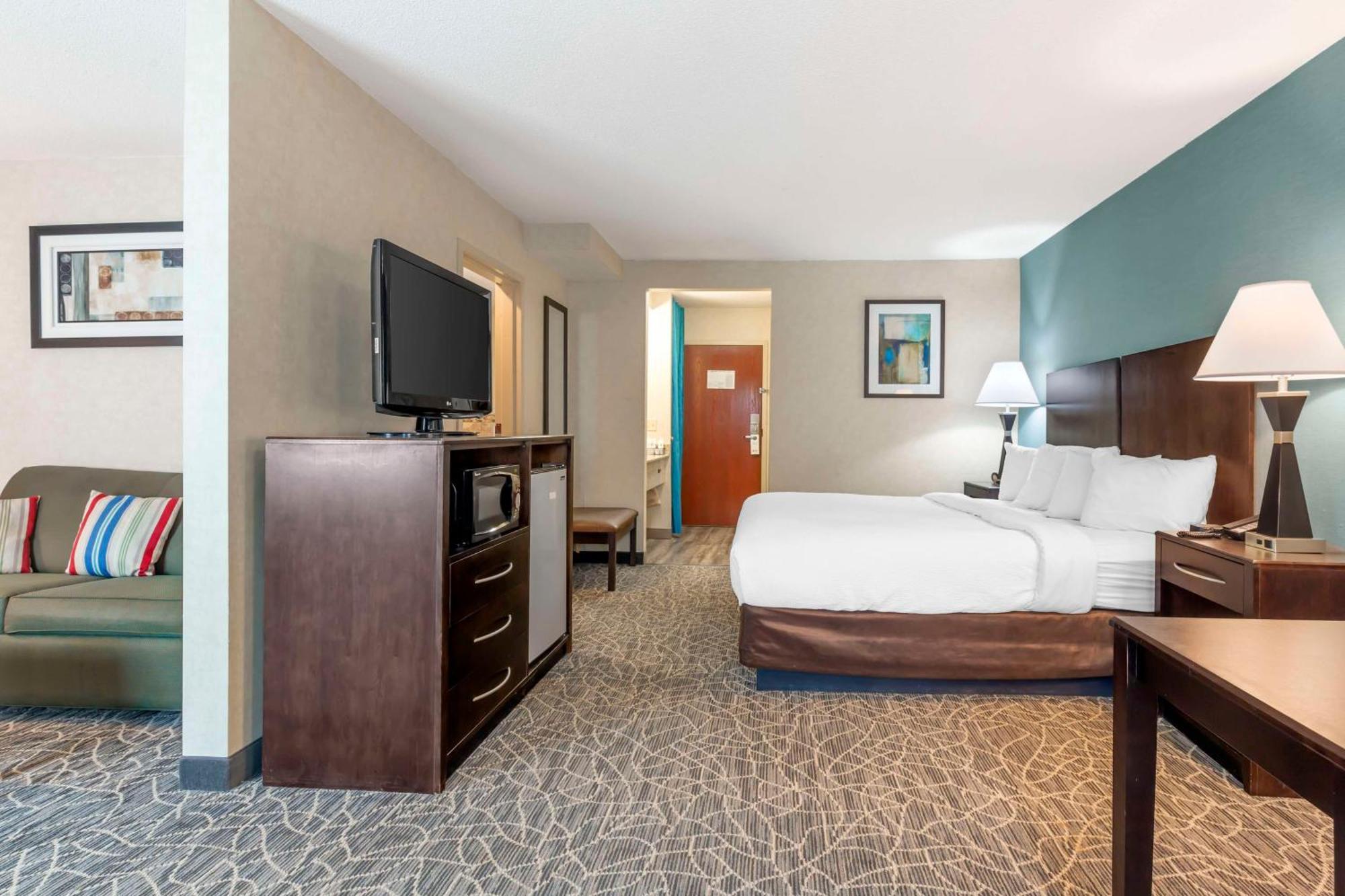 Best Western Plus Berkshire Hills Inn&Suites Pittsfield Exterior foto